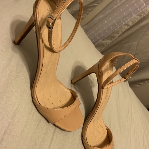 Women Platforms - Picture 2 of 2